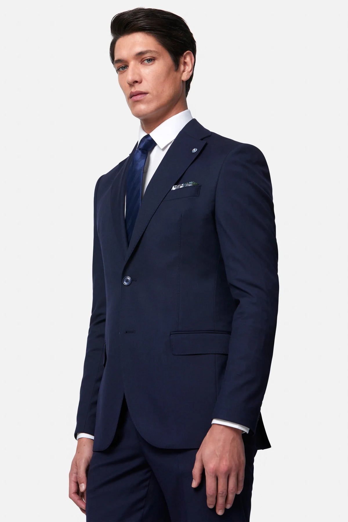 Edina 2-Piece James Navy Hire €125.00